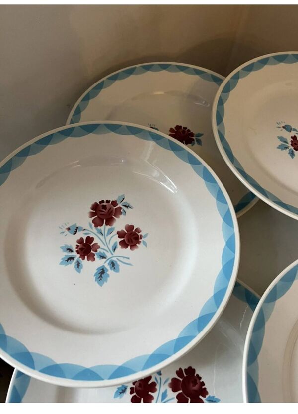 Ensemble de 8 assiettes plates Moulin des loups modèle Charentes