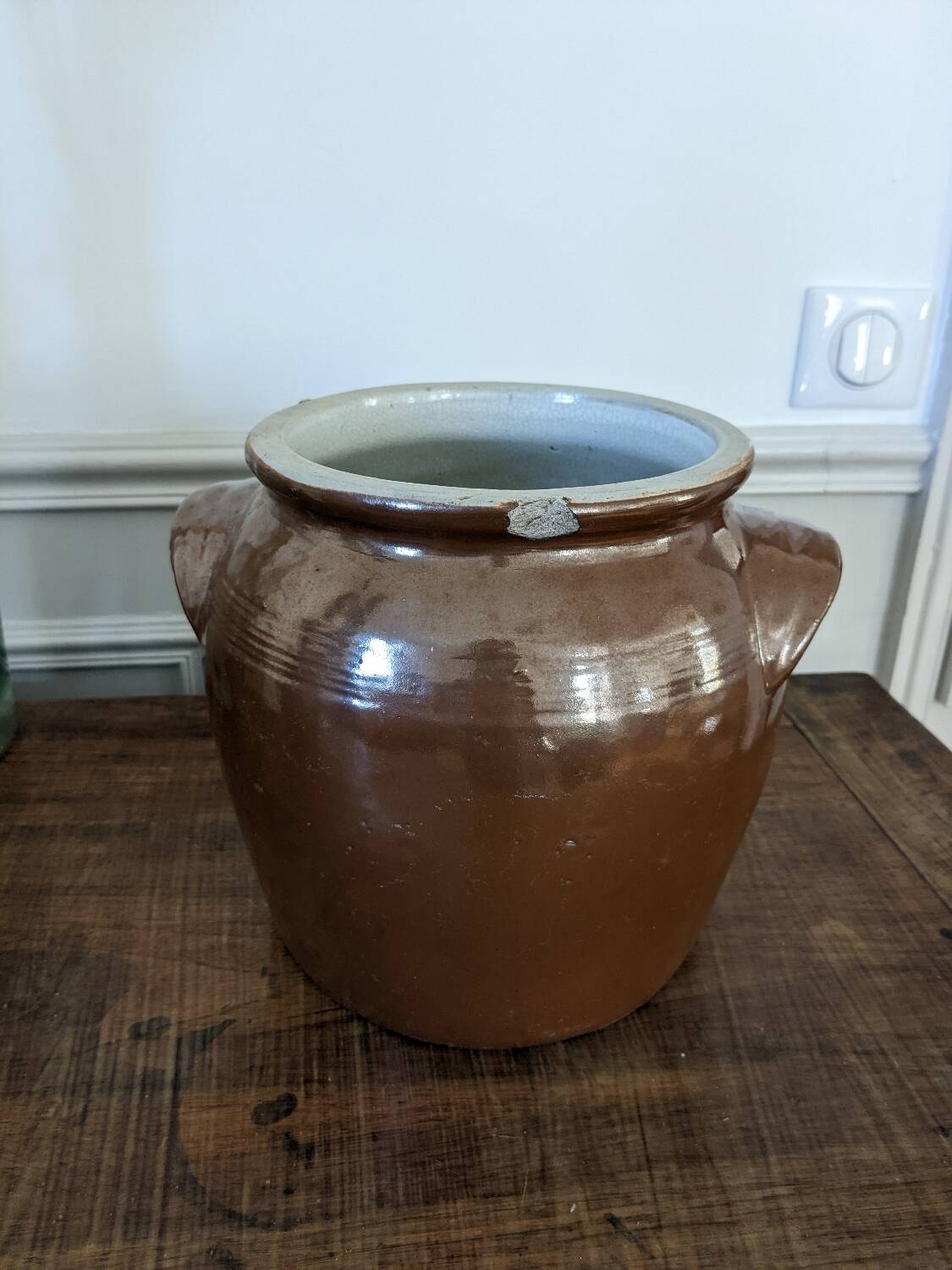 Glazed stoneware confit pot