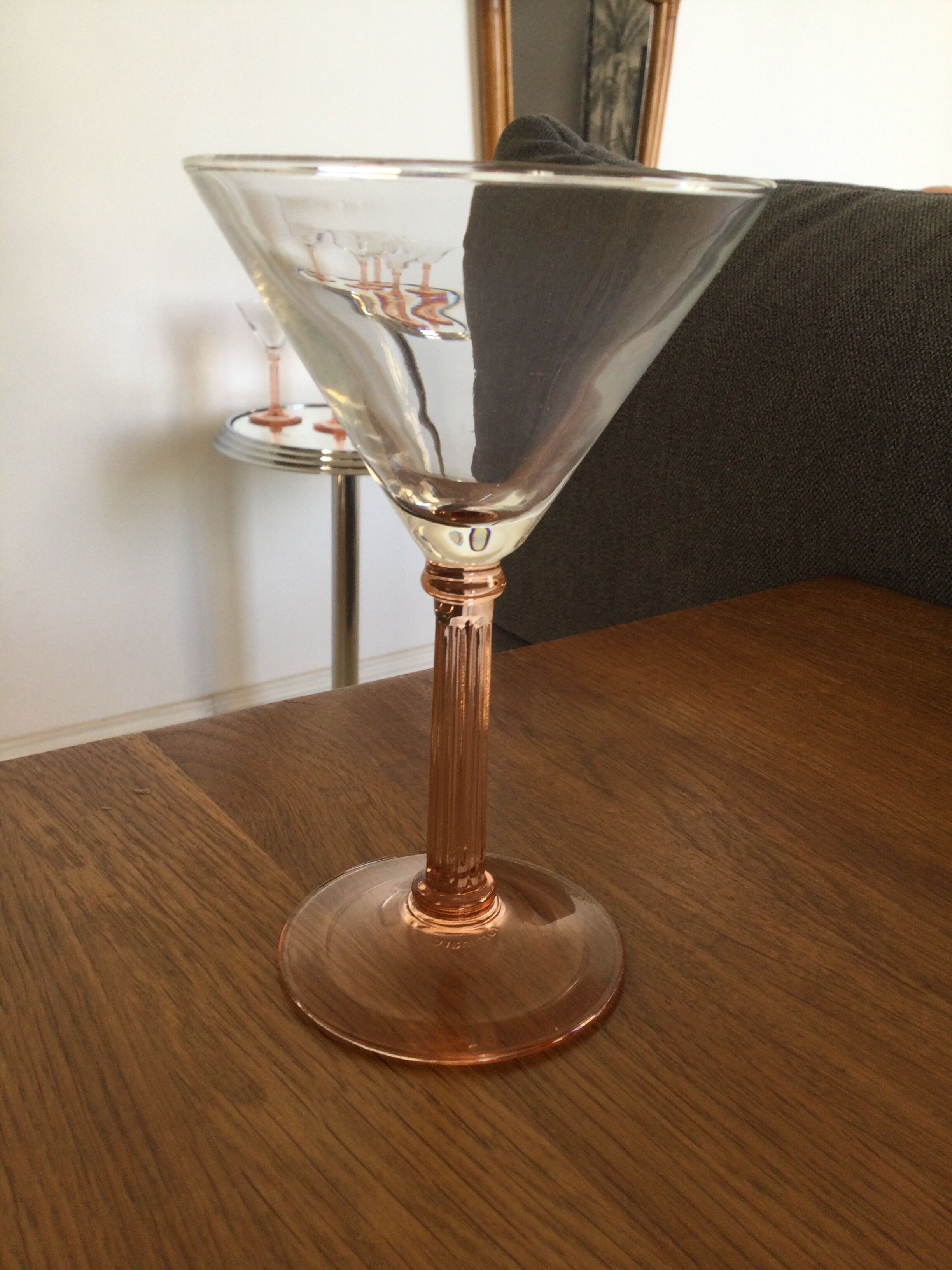 Verres sur pieds vintage