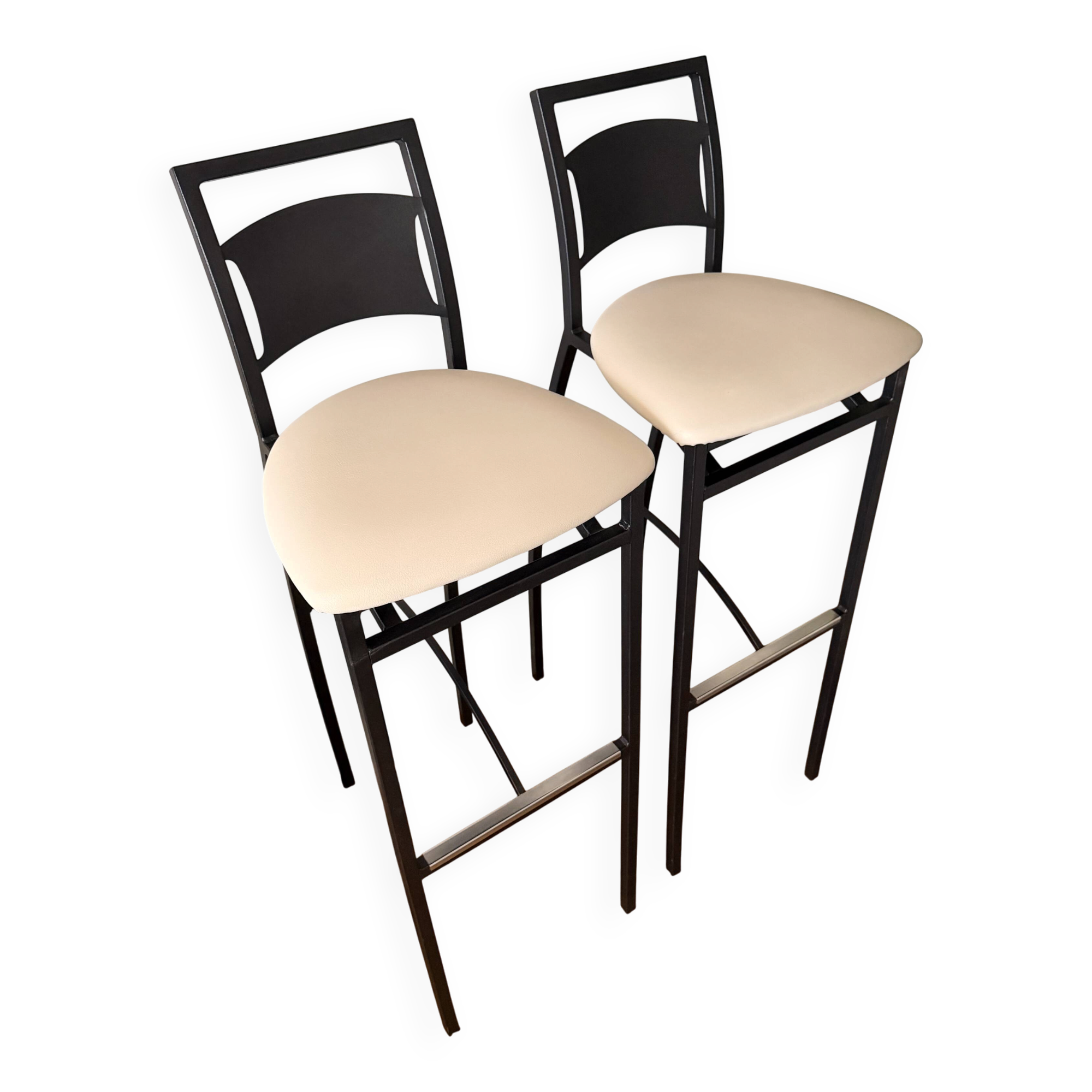 Lot de 2 chaises de bar noires - Design moderne