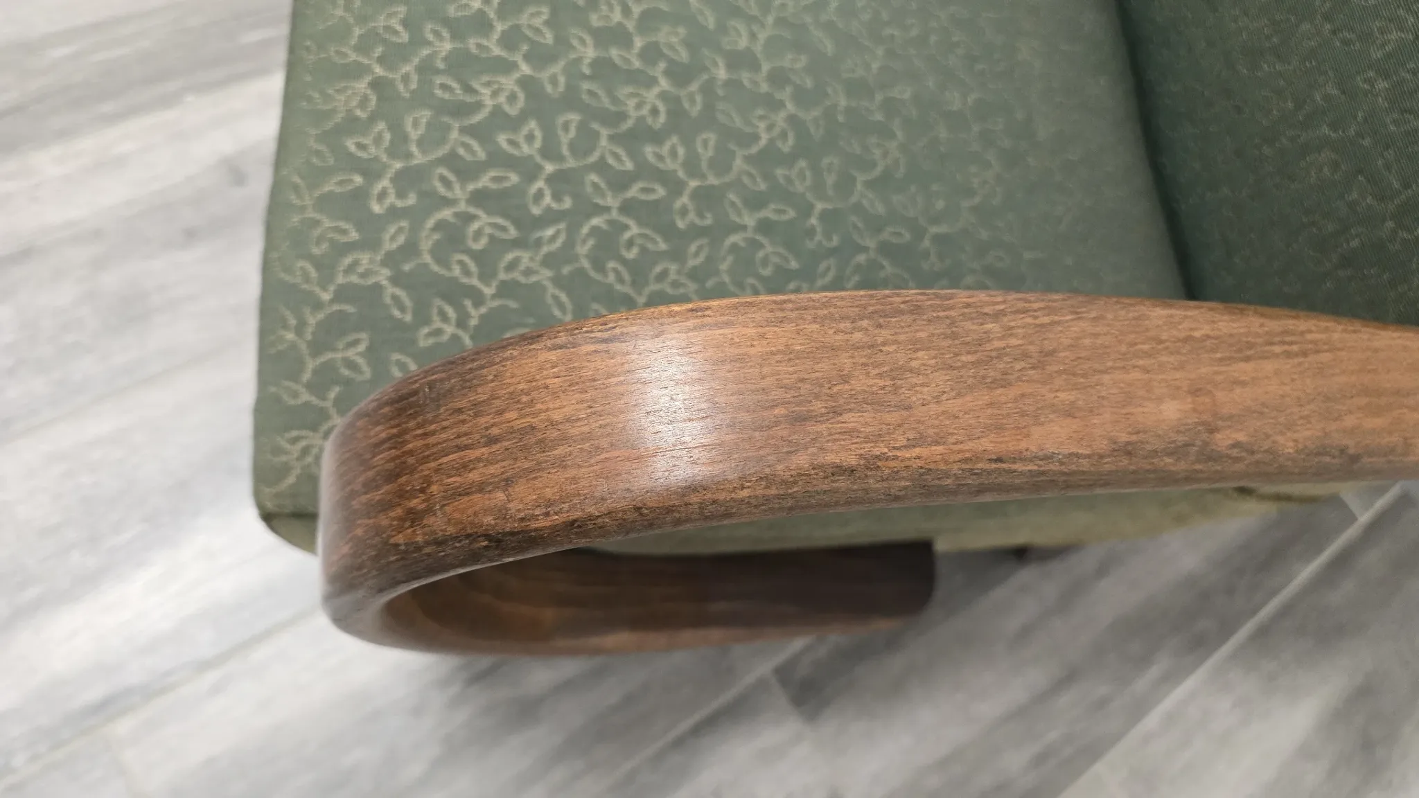 Art Deco Lounge Chair by Jindrich Halabala