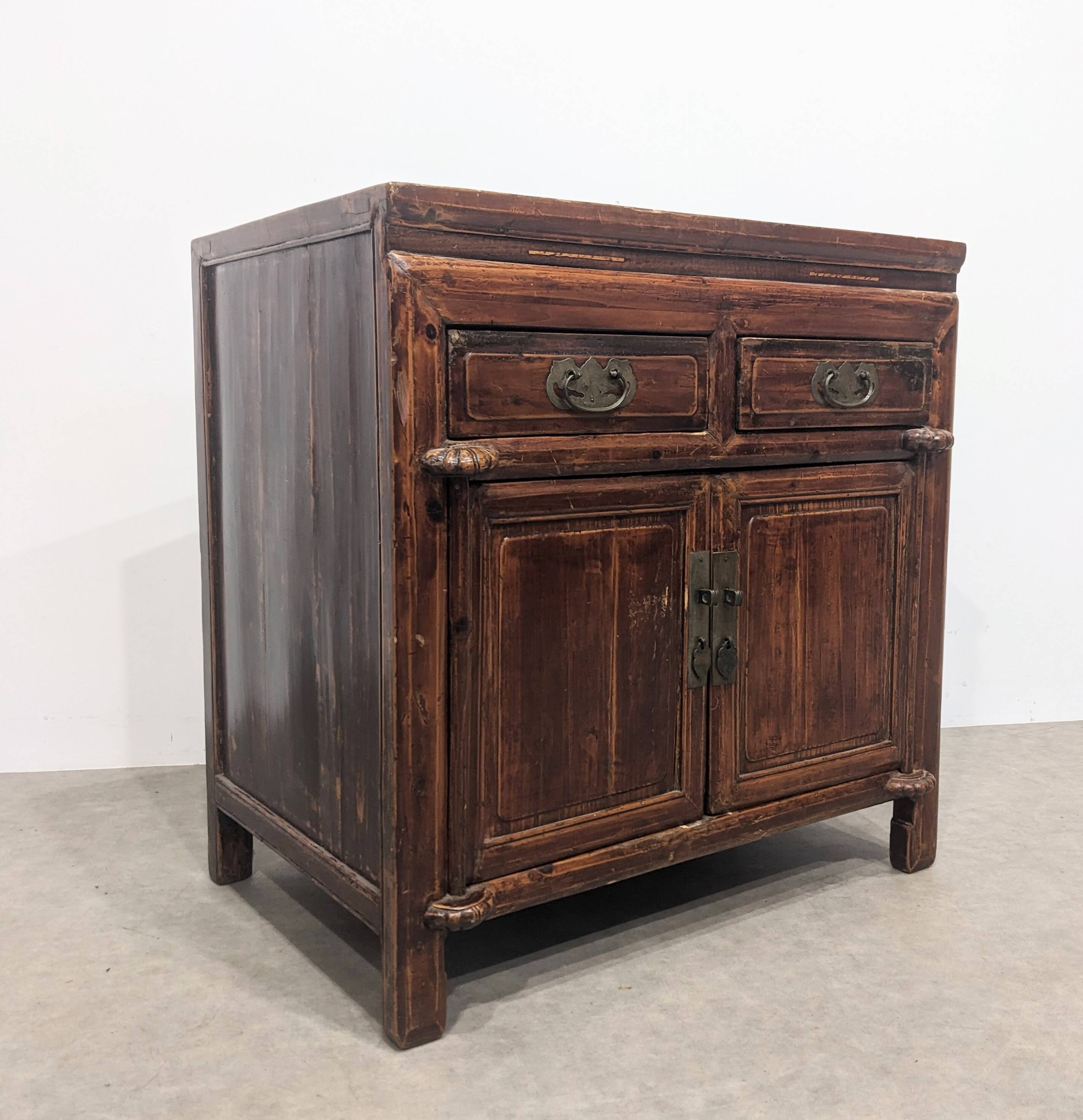 Commode chinoise traditionelle