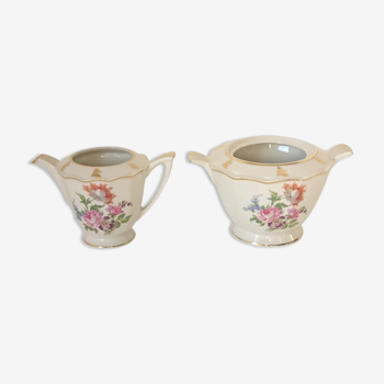 Sucrier et pot à lait en porcelaine blanche fleurie