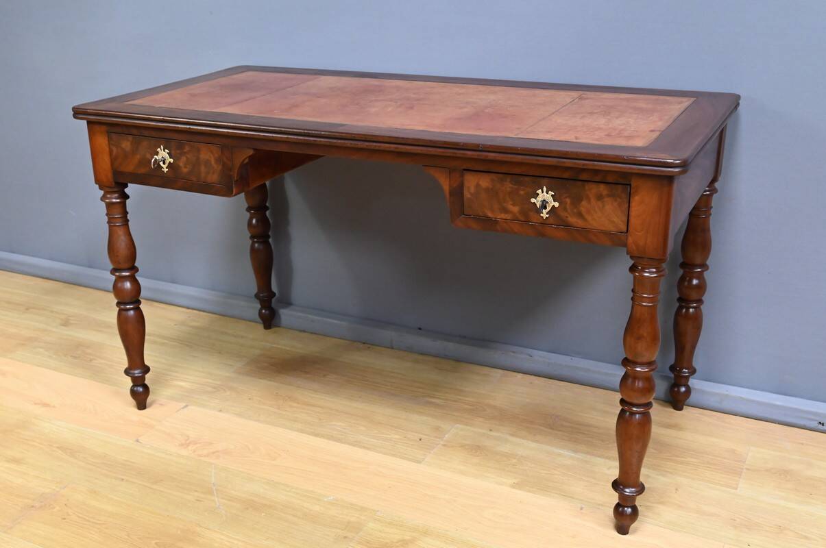 Bureau de Milieu en Acajou – Milieu XIXe