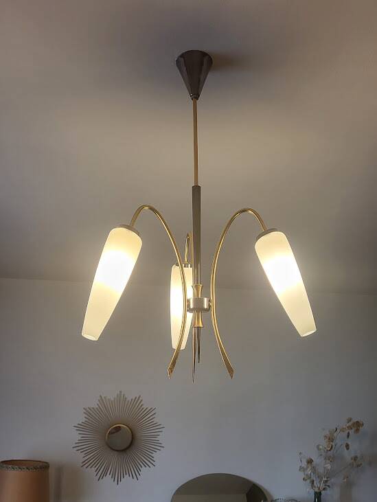 Vintage three-branch light fixture
