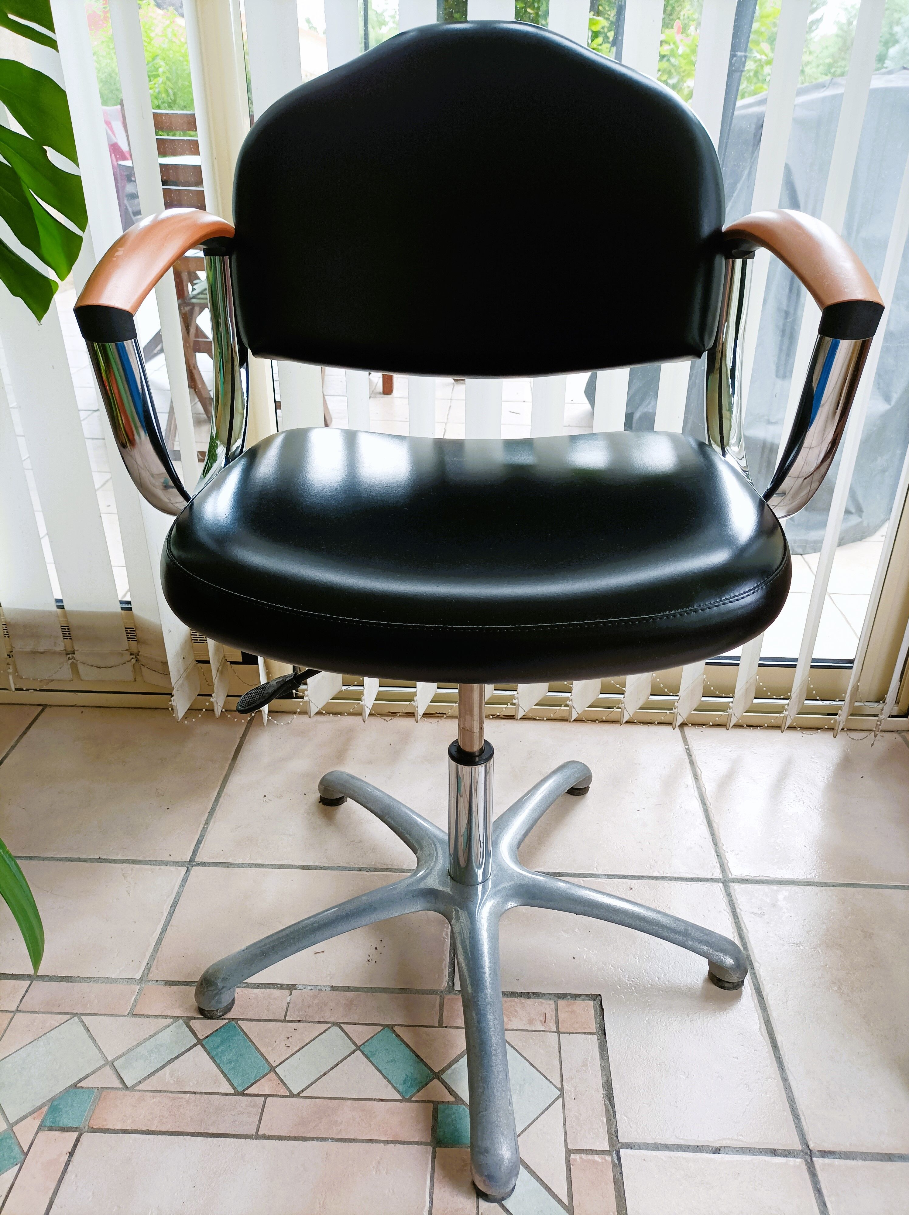 Adjustable armchair 70s