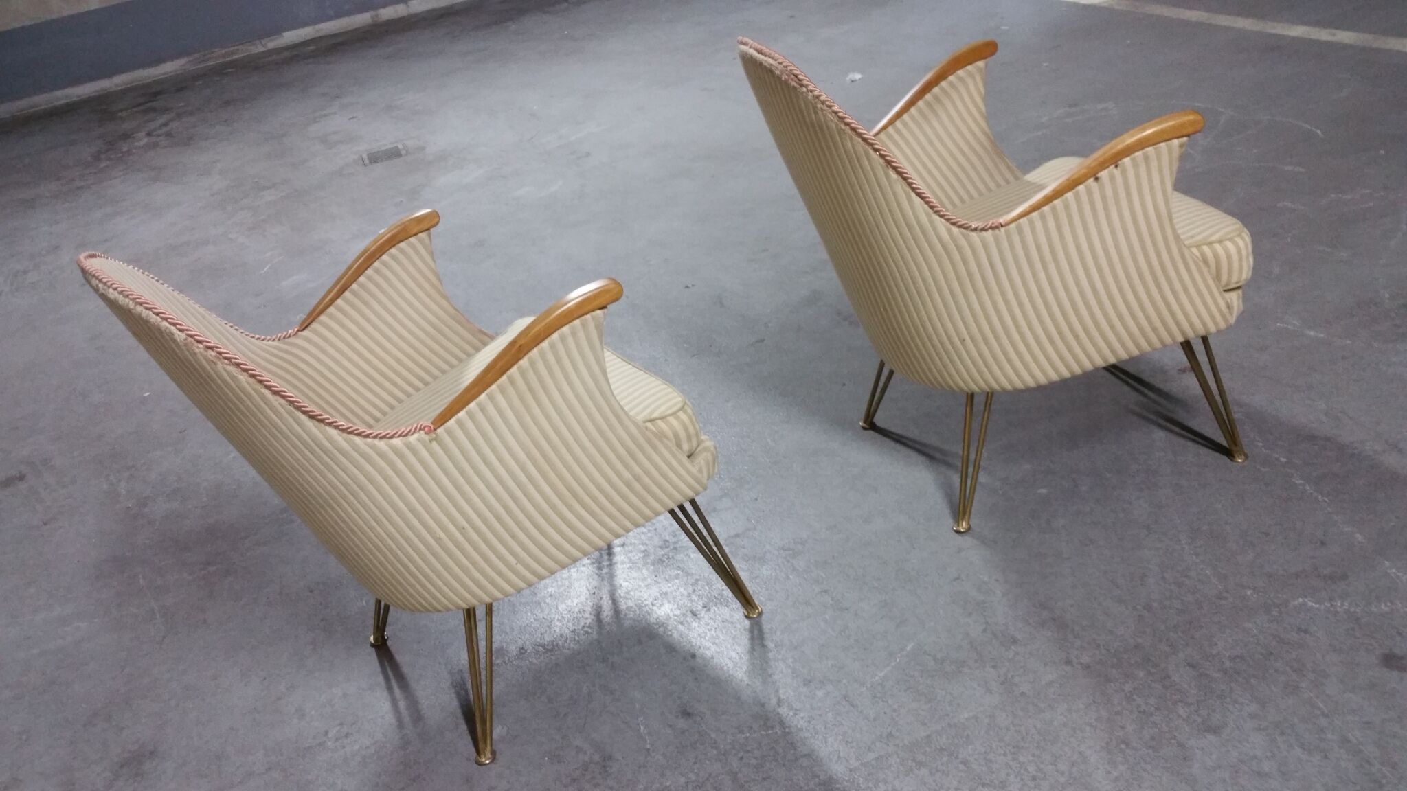 Paire de fauteuils années 50/60