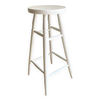 Tabouret ancien en bois massif