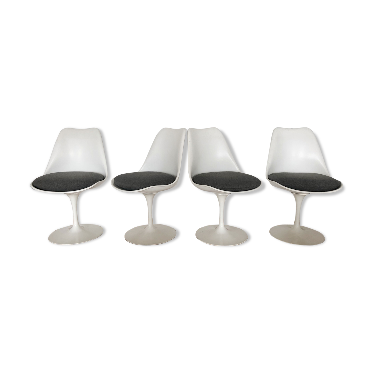 Series of 4 chairs model "Tulip" by Eero Saarinen for Knoll Edition