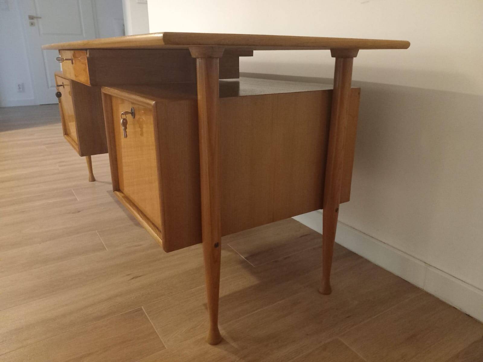 Desk designed by Marian Grabiński, 1960s, Poland
