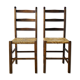 Paire de chaises rustiques en bois et assises paillées