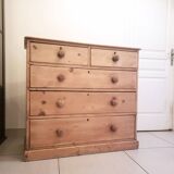 English chest of drawers