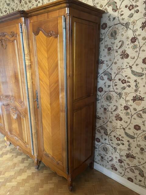 Armoire style Louis 14 - Regence 3 portes