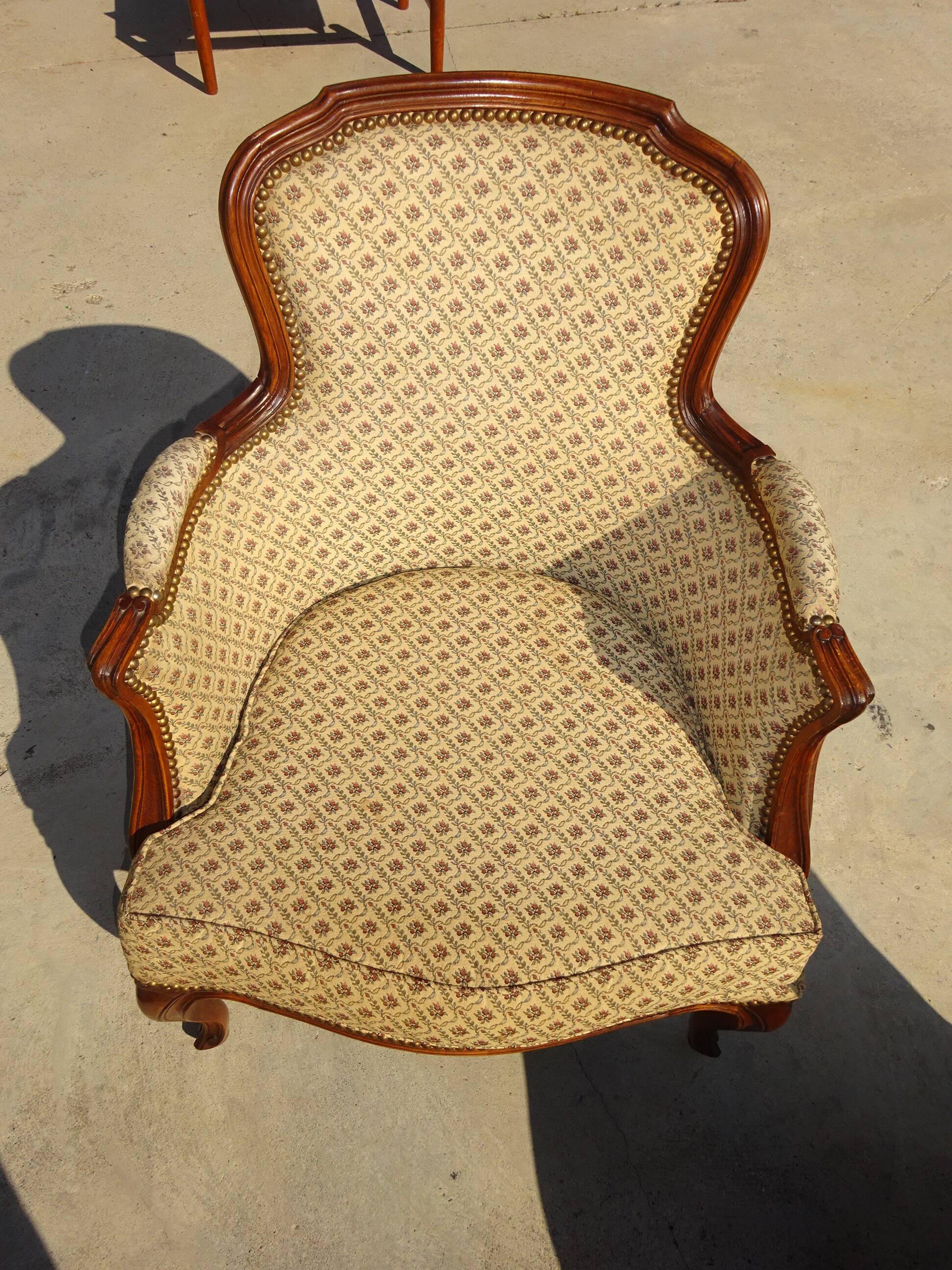 Bergère armchair in walnut and upholstered fabrics, set of 2