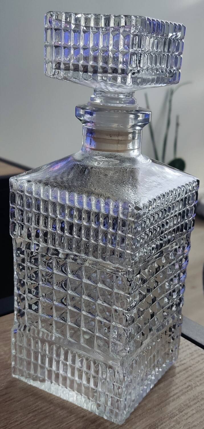 Large whisky decanter from France