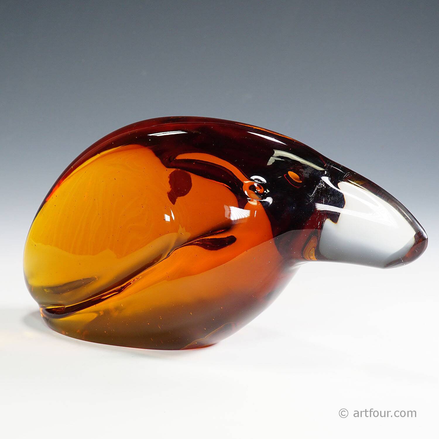 Sculpture d'un toucan conçue par Livio Seguso vers les années 1960