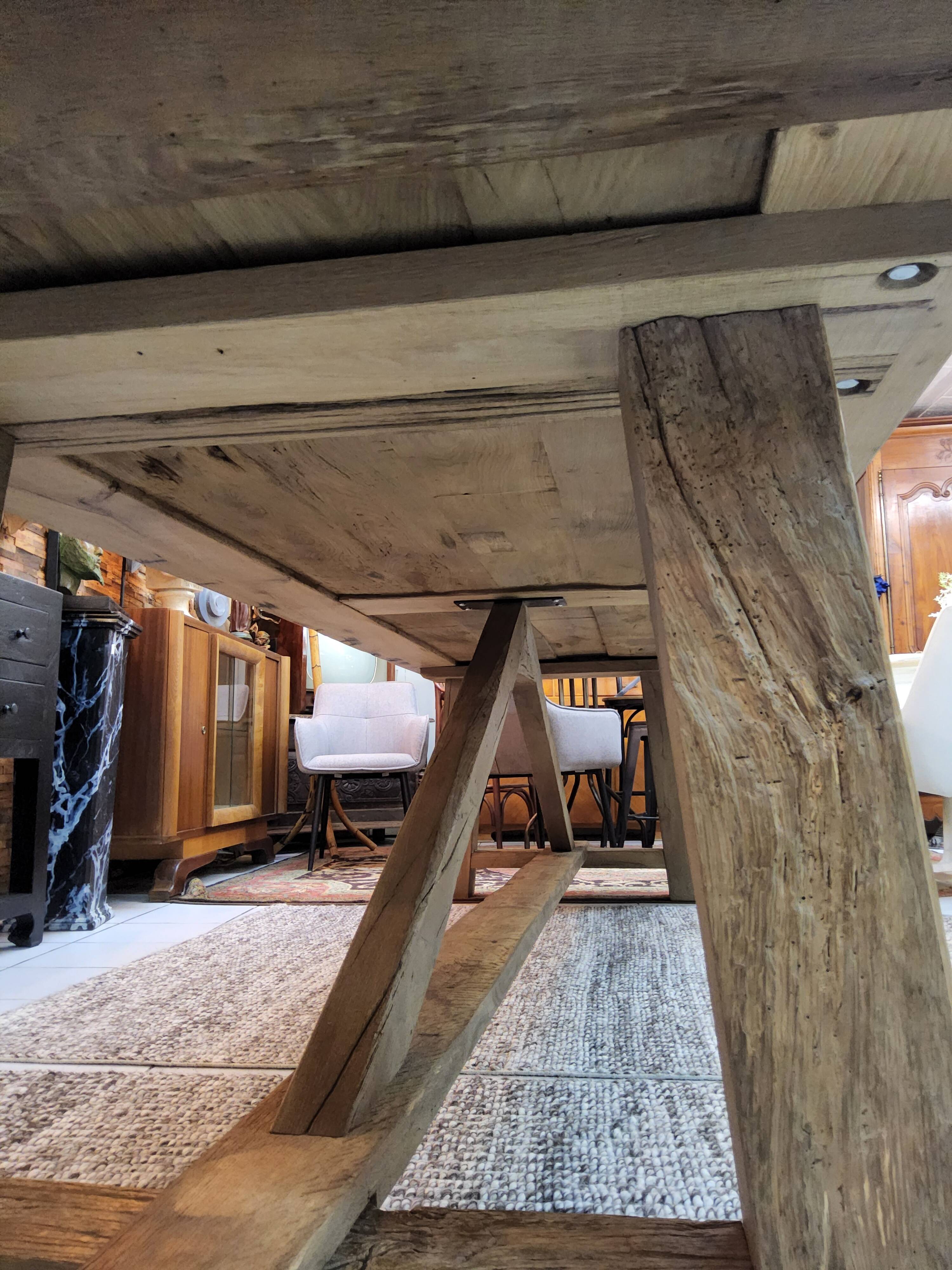 Grande table de ferme