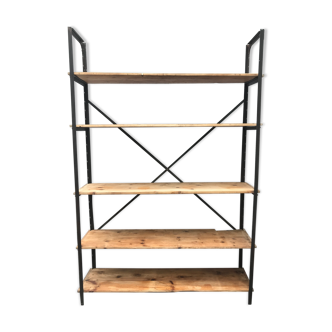 Old metal and wood draper shelf / Shelves bookcases