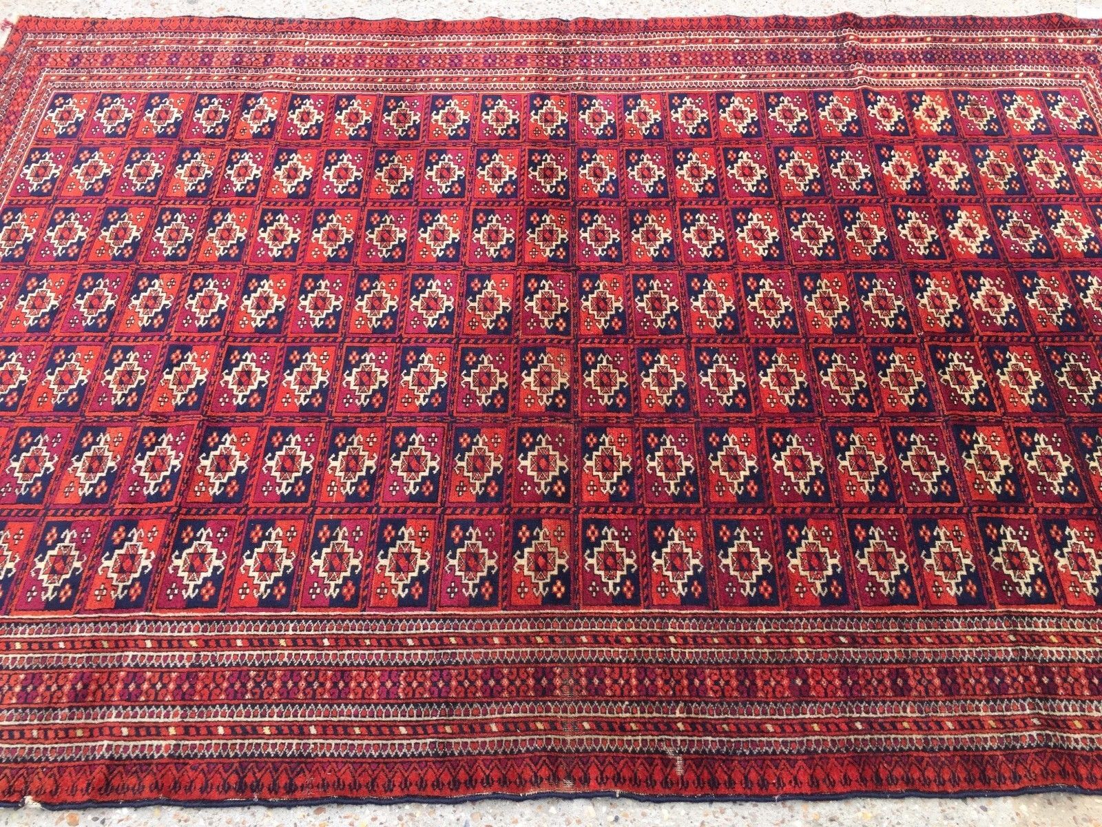 Antique traditional turkoman rug oriental hand made rug 184x124cm