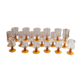 Service of 18 glasses with amber feet 70s