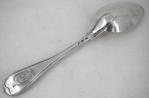 Serving spoon, silver, 18th century, straight thread pattern.