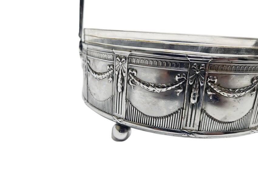 Antique Art Nouveau fruit basket, 1900s