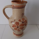 Sandstone pitcher