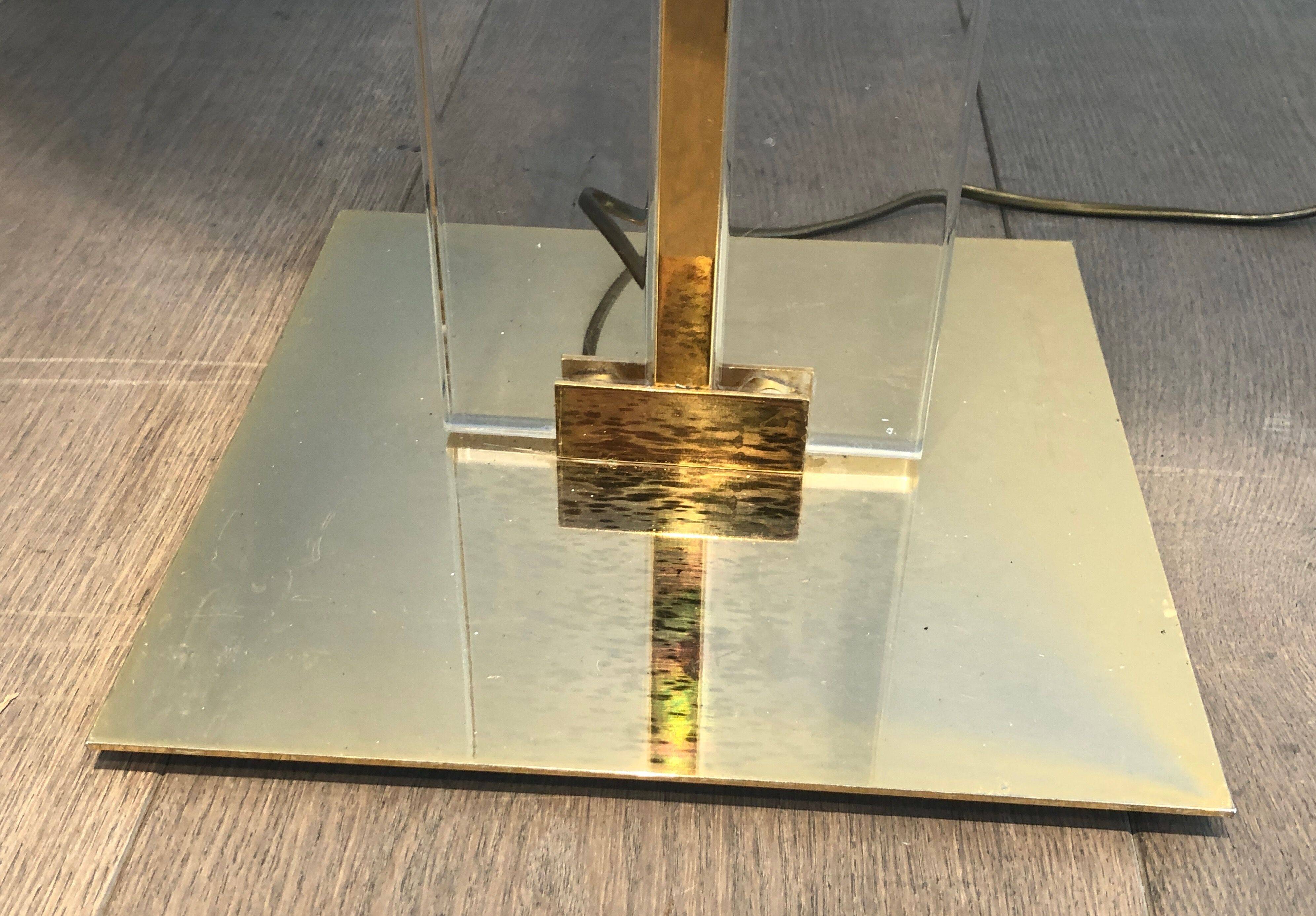 Lampadaire de parquet en verre et laiton