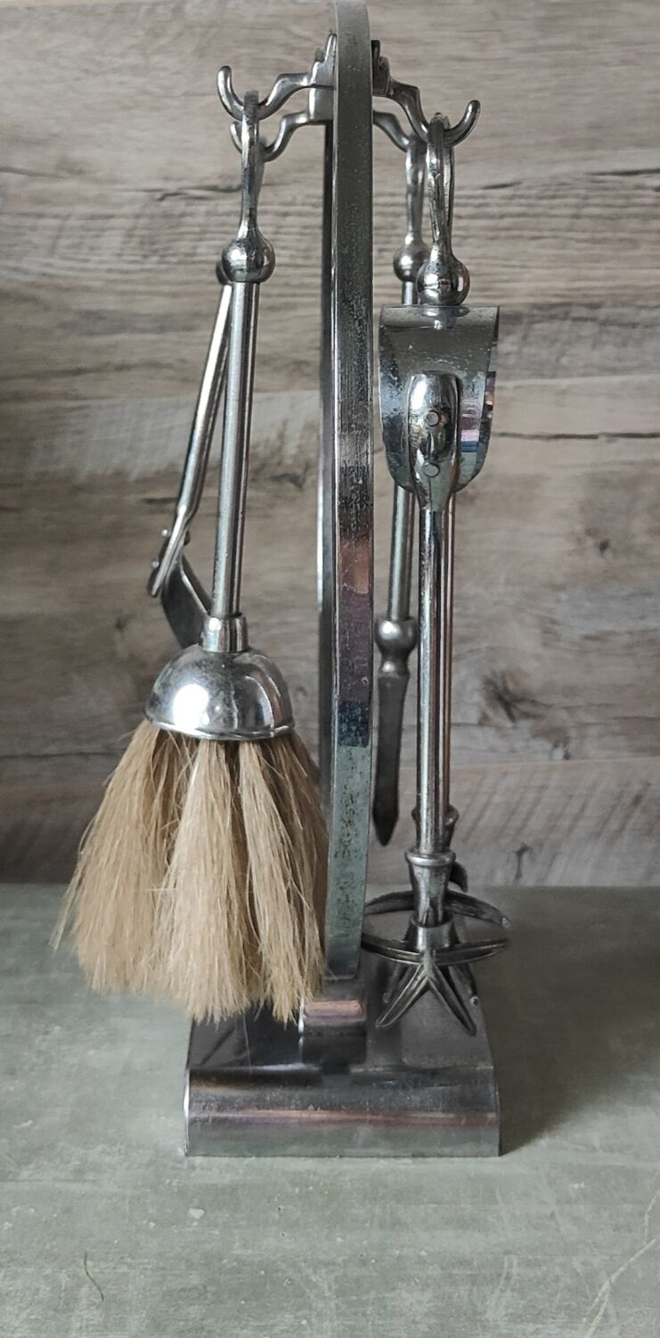 Vintage fireplace table servant