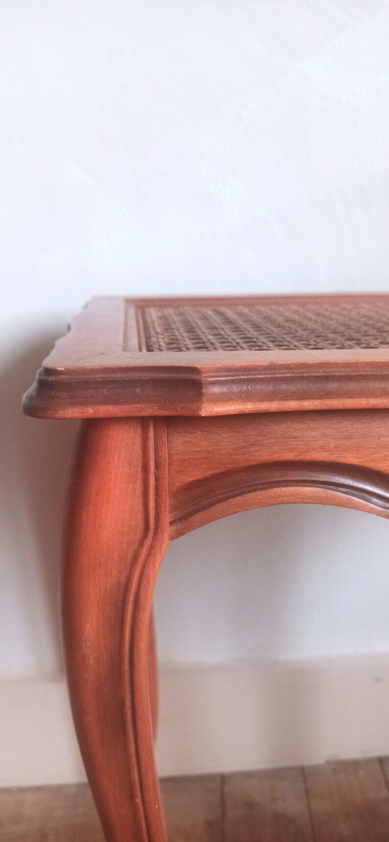 Side table in wooden and canning