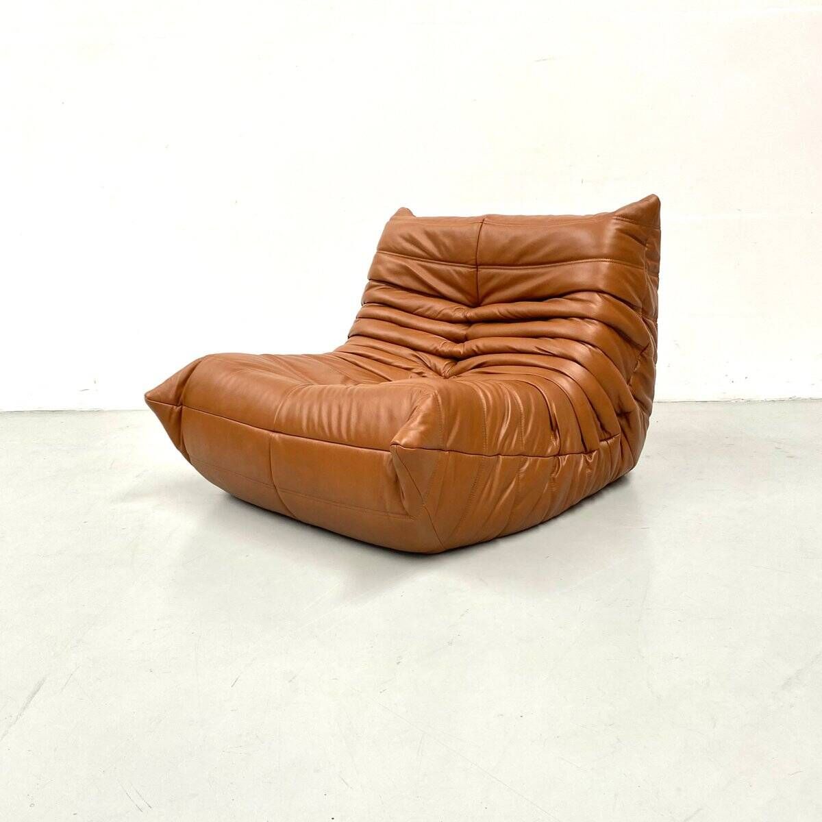 Togo lounge chair in dark cognac leather attributed to Michel Ducaroy for Ligne Roset