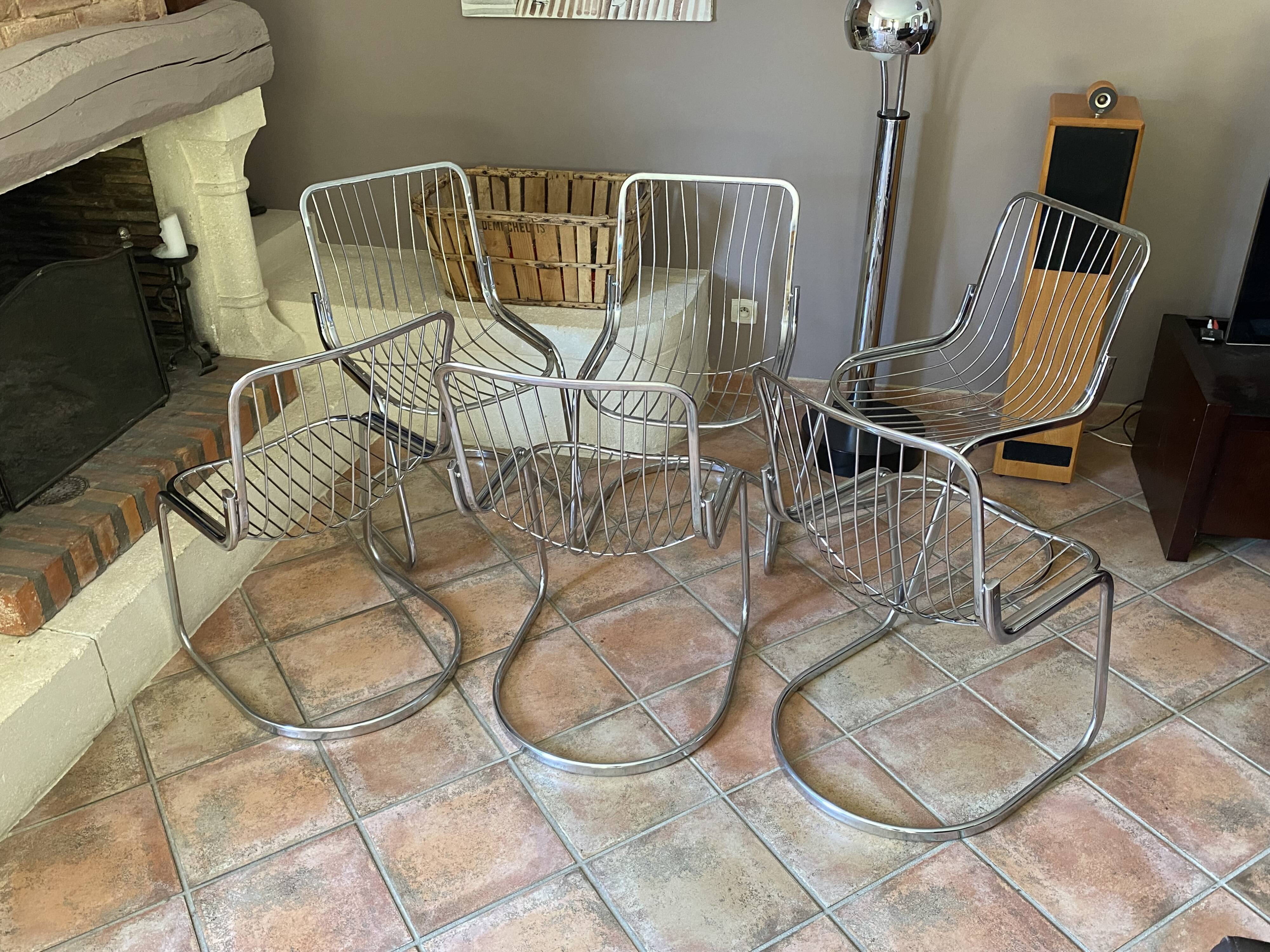 Lot de 6 chaises tubulaires en acier chromé 1970