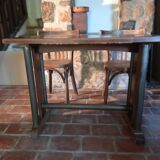 Table de bistrot ancienne et ses 4 chaises
