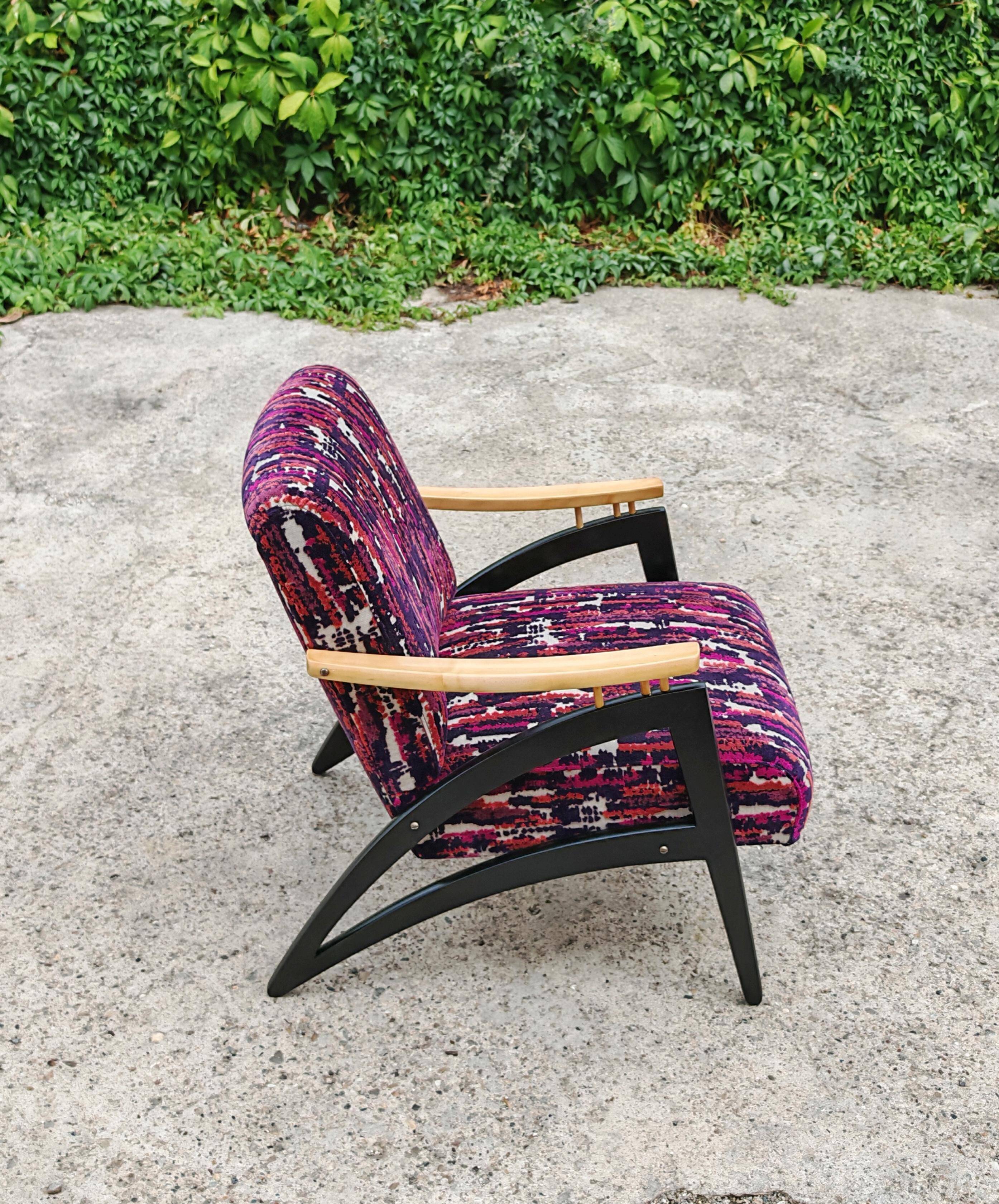 Pair of Mid Century Modern Gazelle armchairs