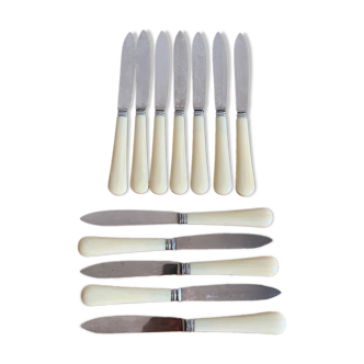 12 cheese or dessert knives