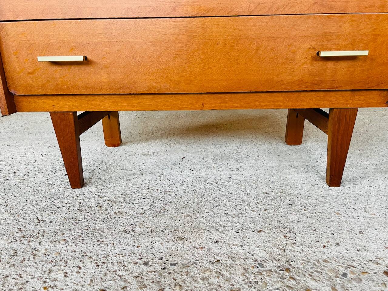 Vintage Scandinavian style oak chest of drawers circa 70's