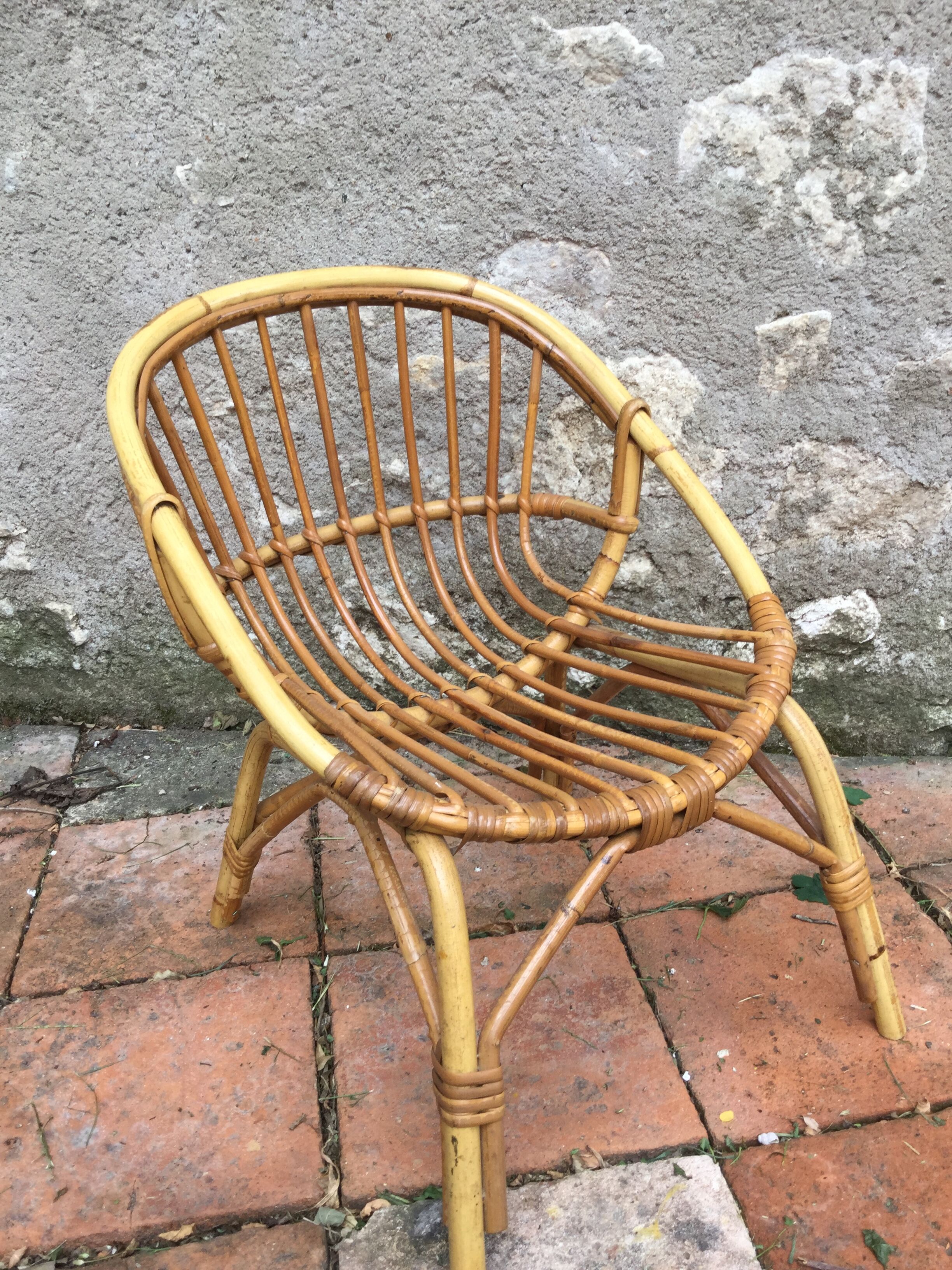 Children's basket rattan chair