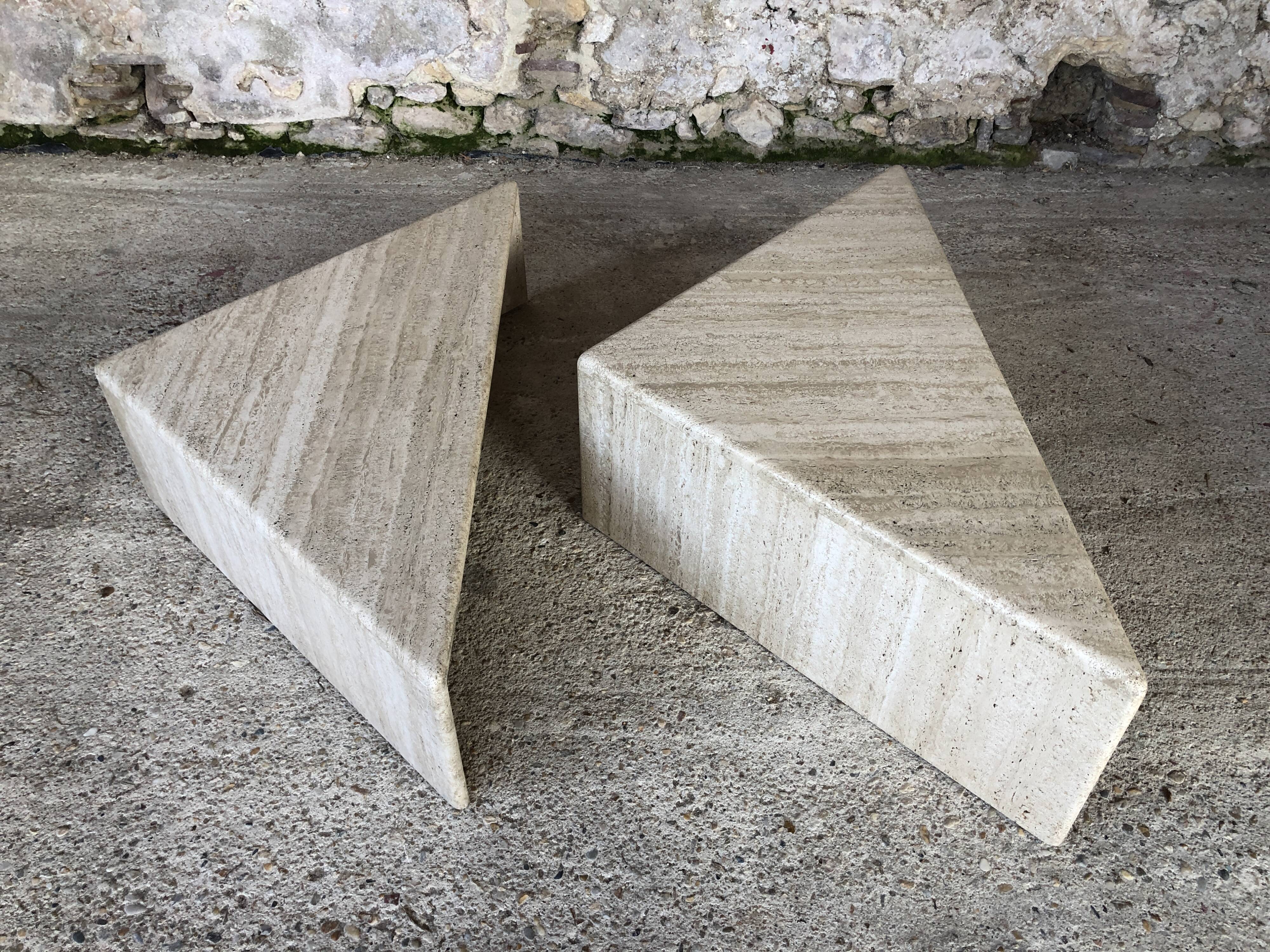Pair of triangular coffee tables in travertine, Italy circa 70 / 80