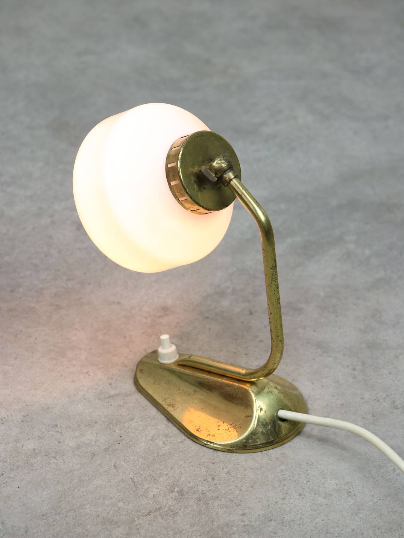 Mid-Century Italian Brass and Opaline Table Lamp