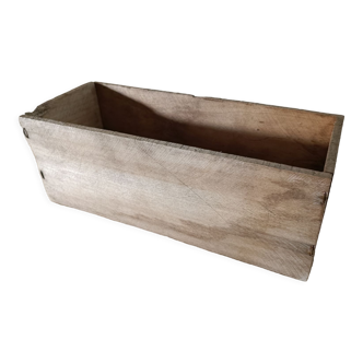 Wooden box