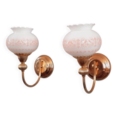 Paire d'applique année 60 opaline et métal doré