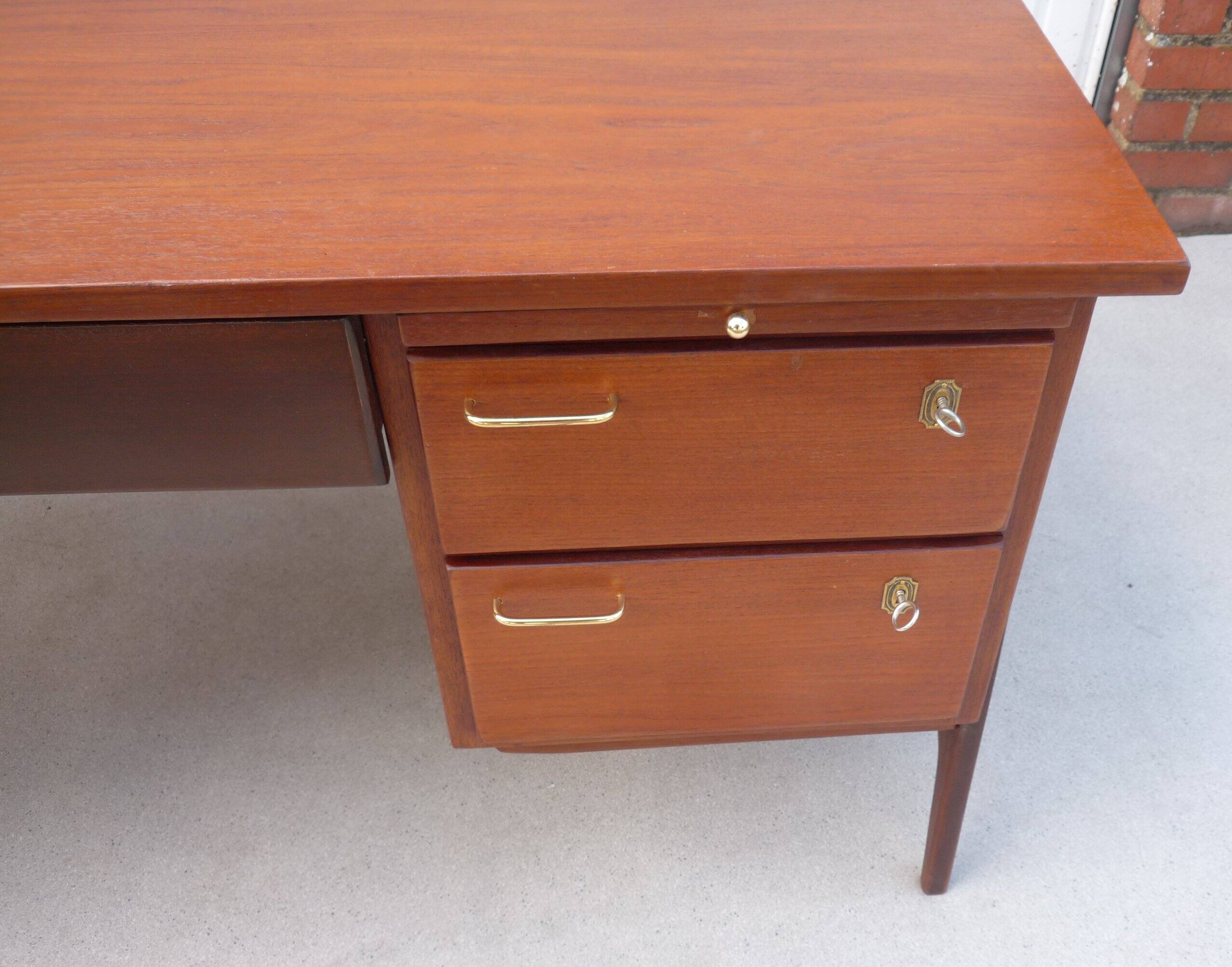 Bureau teck vintage