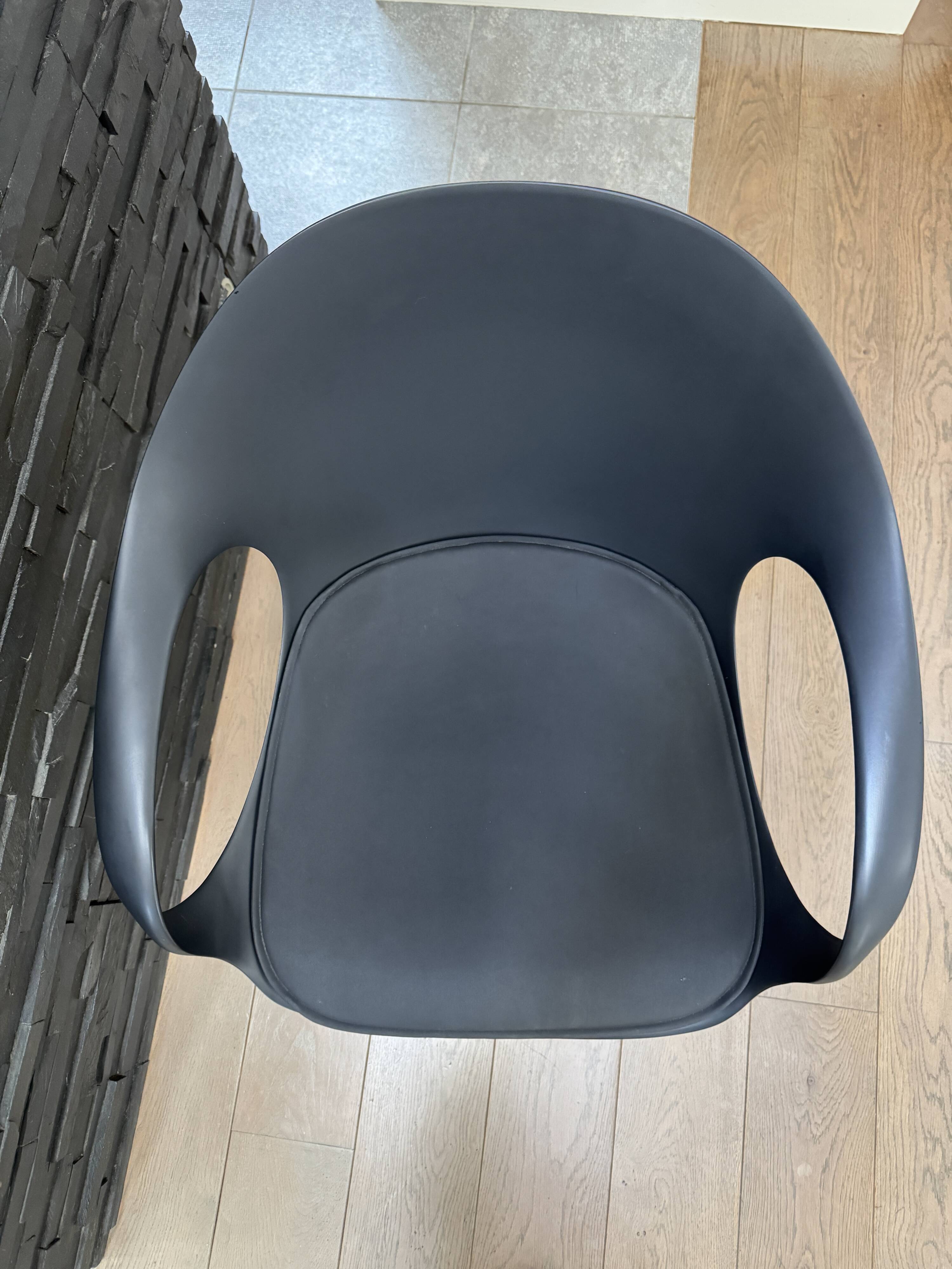 Elephant armchair by Kristalia - Design Studio Neuland - Perfect condition