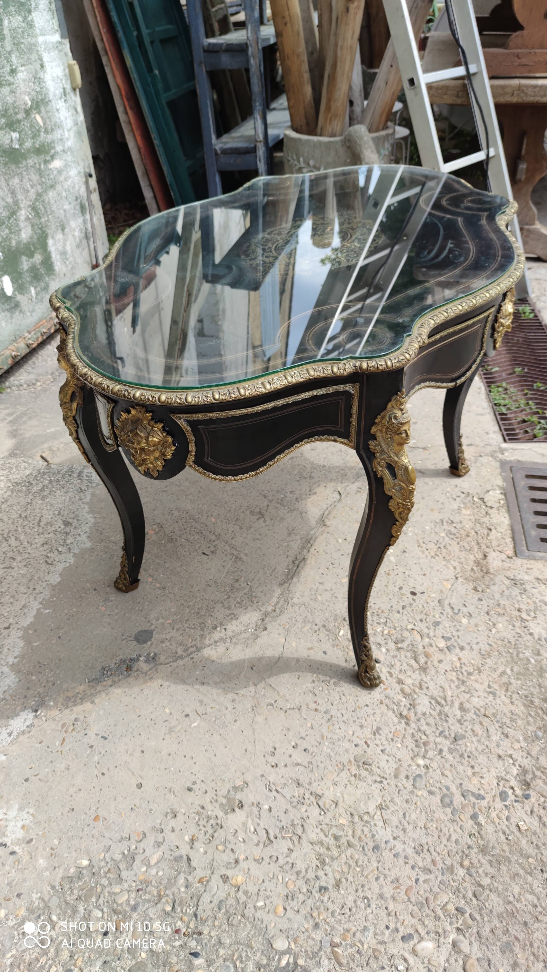 Table desk middle marquetry called "Boulle" napoleon III era