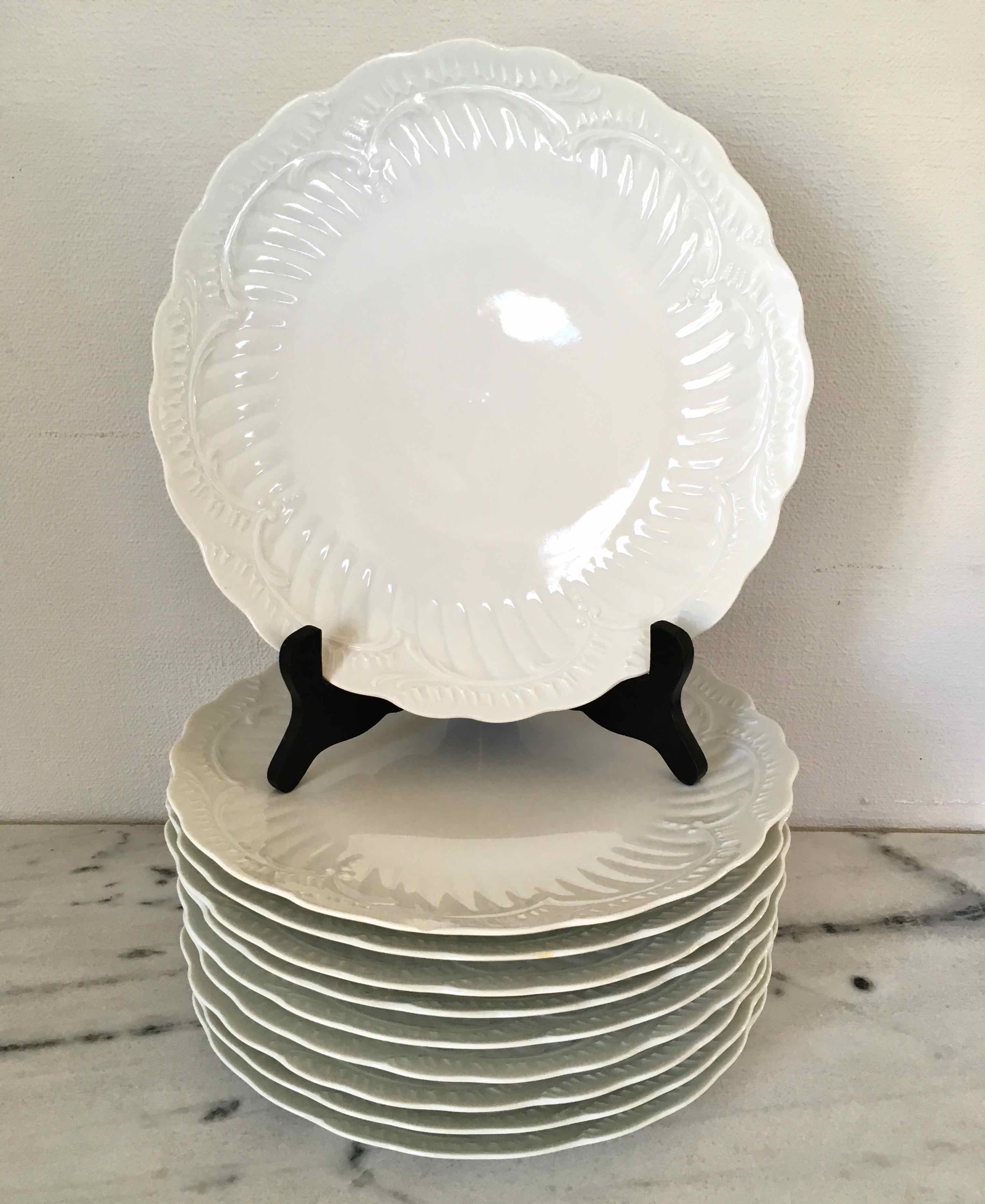 Set de 10 assiettes porcelaine fine de Limoges