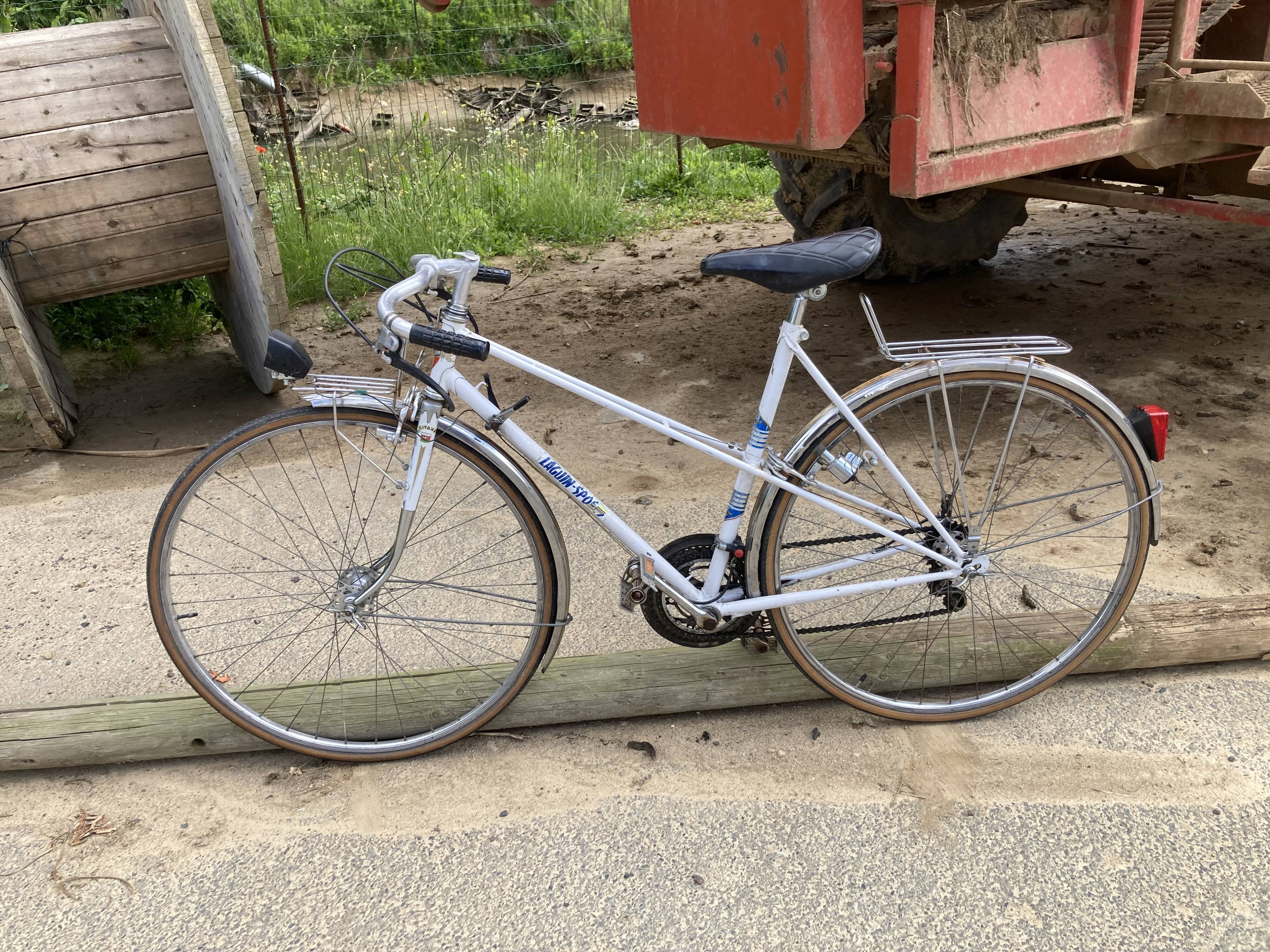 Road bike, 10 speeds Gypsy brand 70s