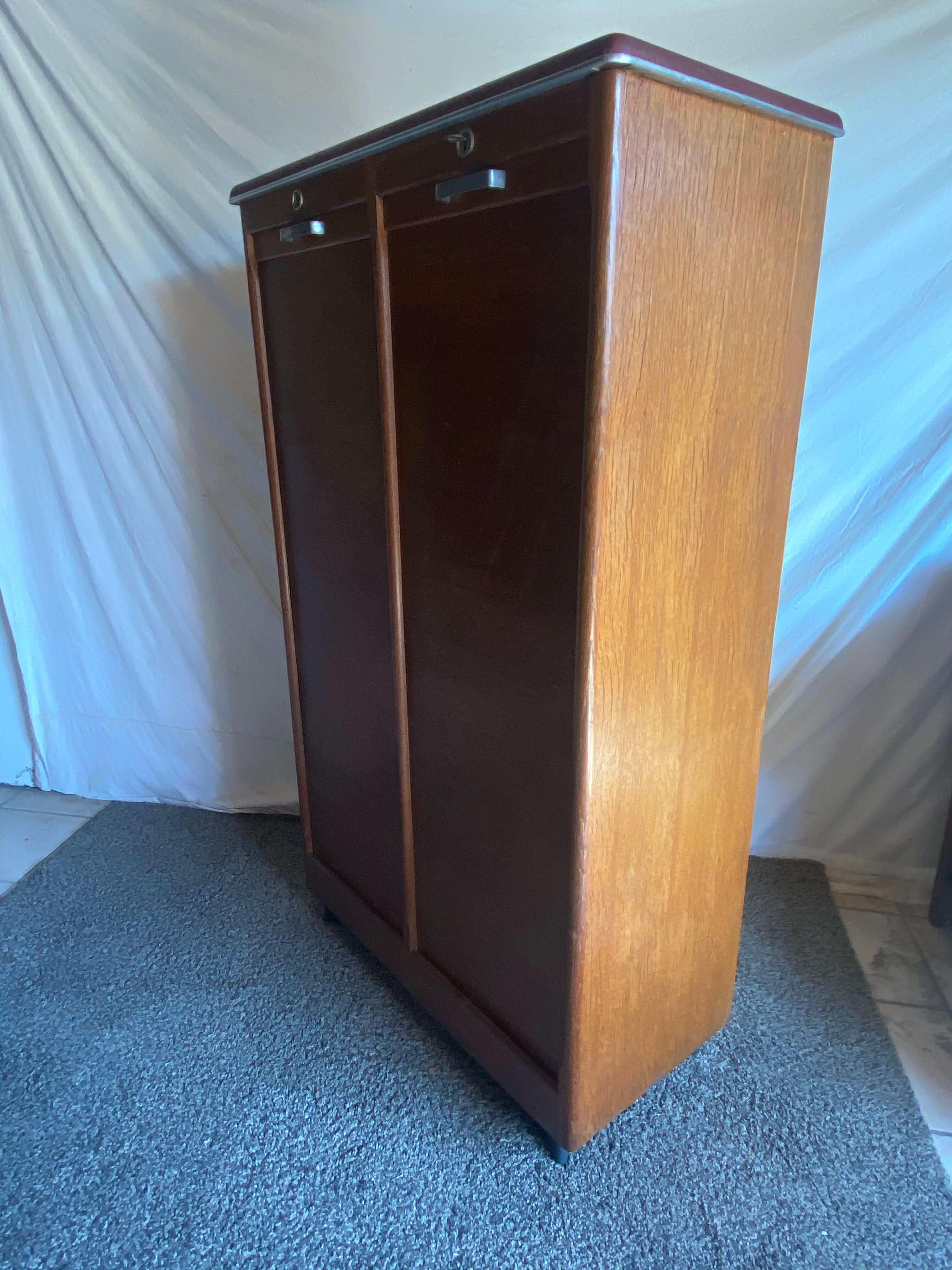 Vintage curtain binder 1950