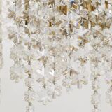 Bakalowits Vienne Lustre en laiton plaqué or avec cristaux en forme de flocons de neige, années 1970