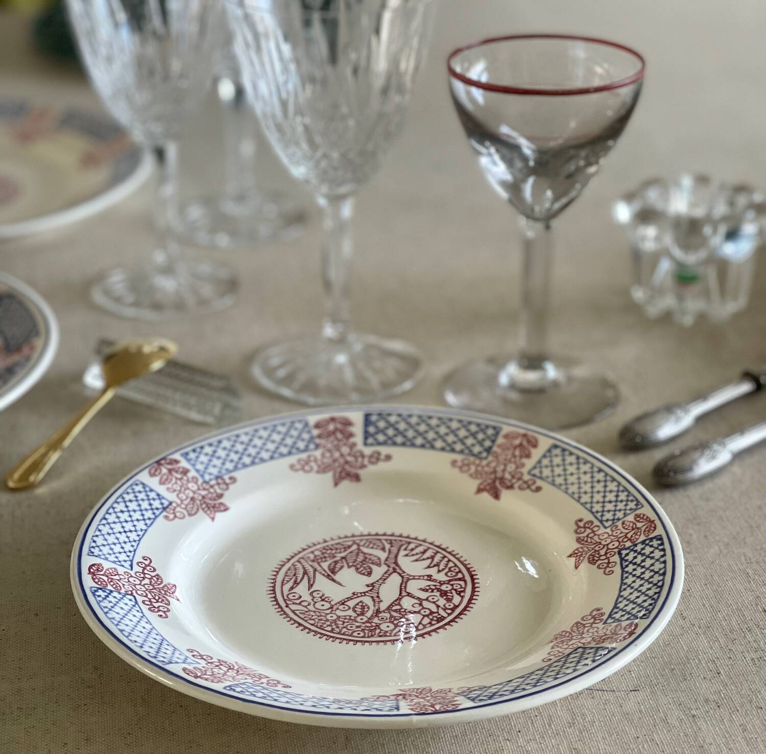 3 Longwy dessert plates.