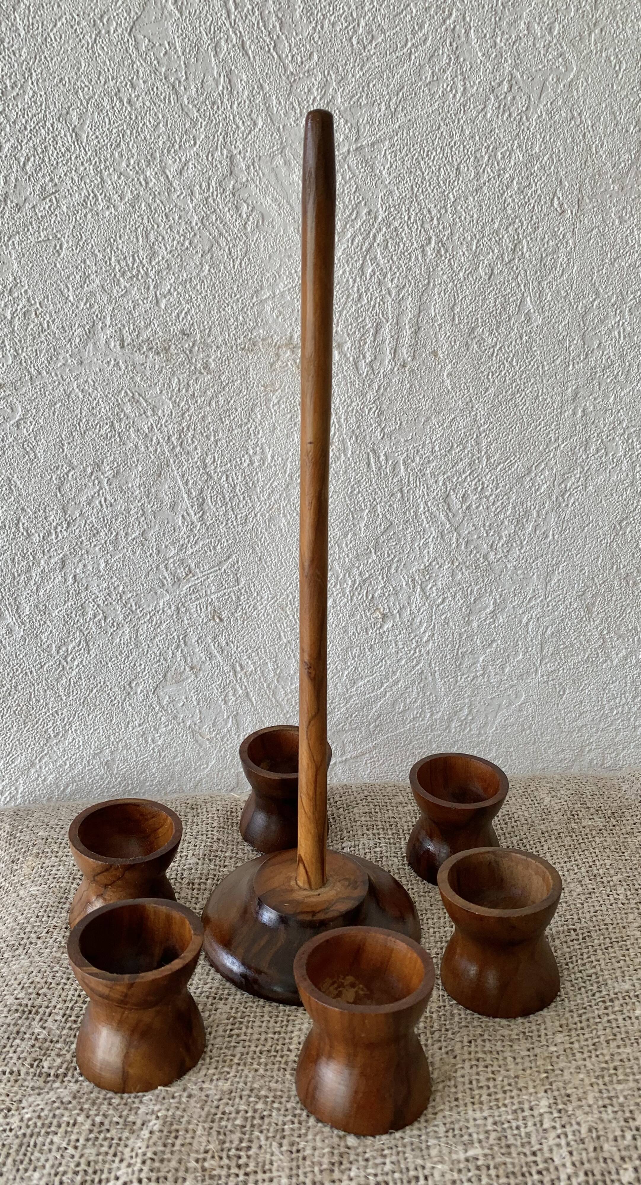 Coquetier en bois d’olivier